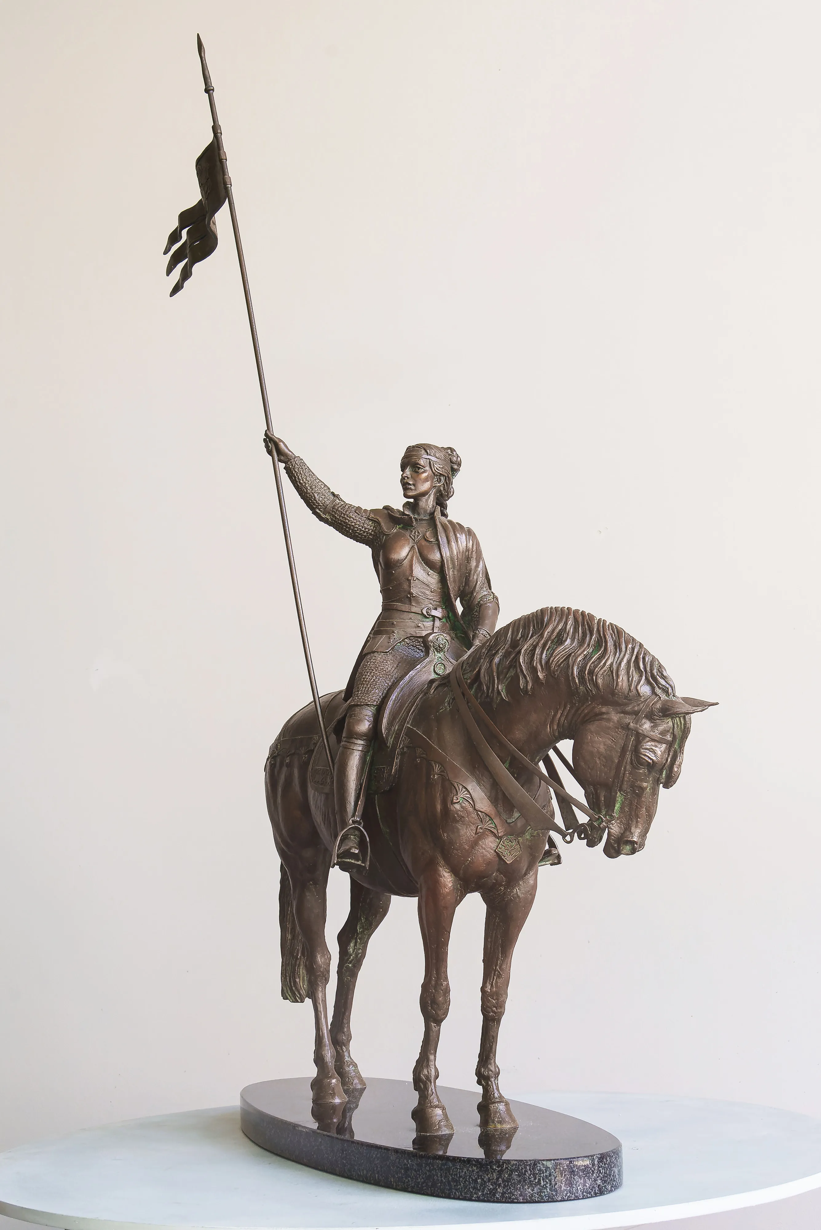 Anastasia Slutskaya, bronze sculpture by Sergey Bondarenko — alternate angle 3