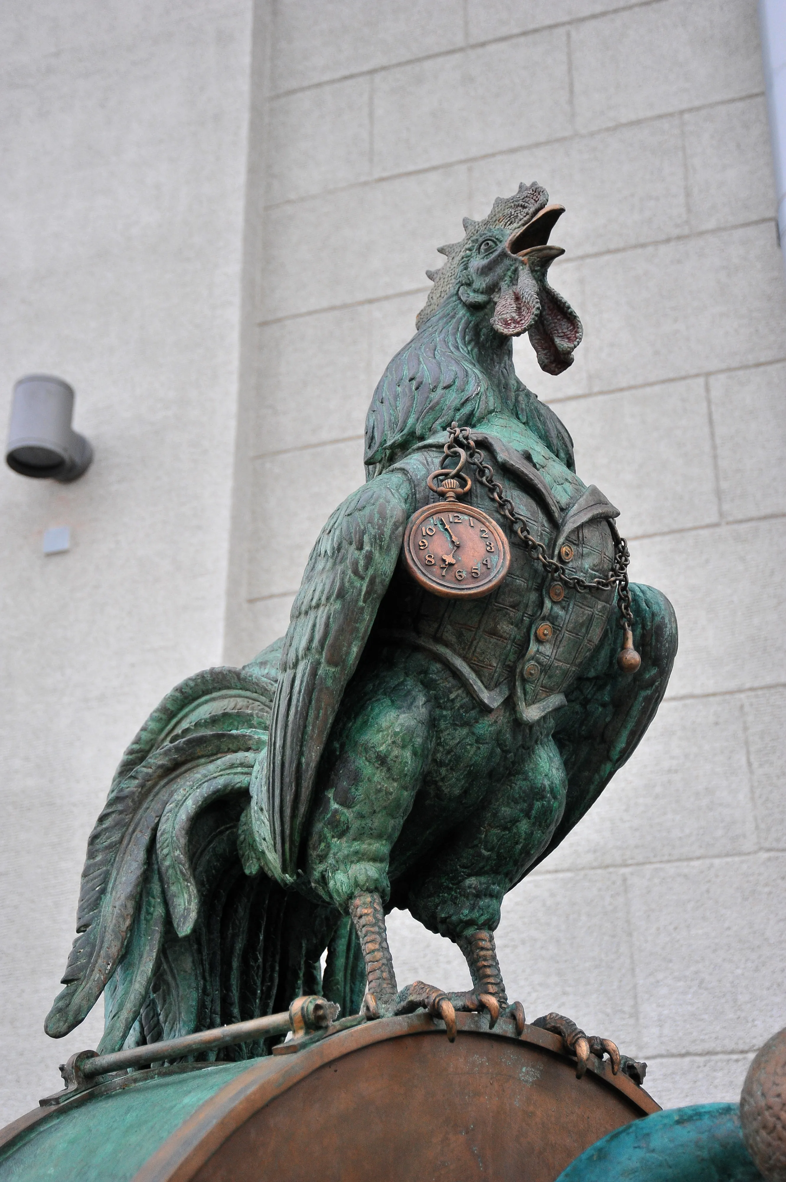 Belorussian State Circus, bronze monument by Sergey Bondarenko — installed in situ