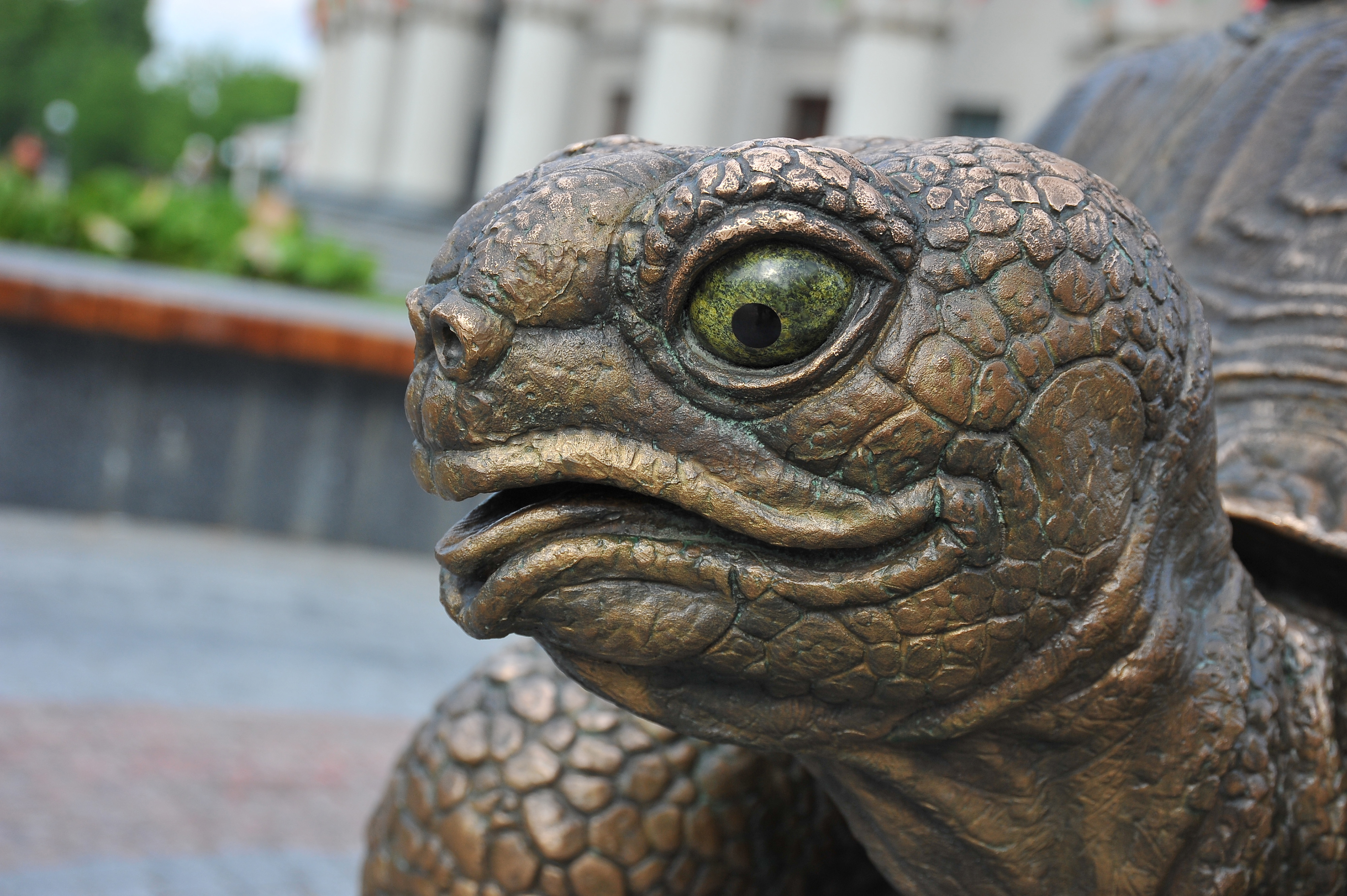 Belorussian State Circus, bronze monument by Sergey Bondarenko — installed in situ