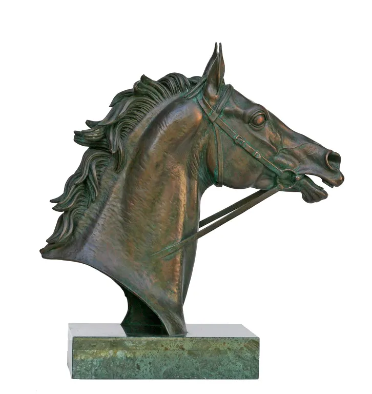 Big horse head, bronze sculpture by Sergey Bondarenko — alternate angle 1