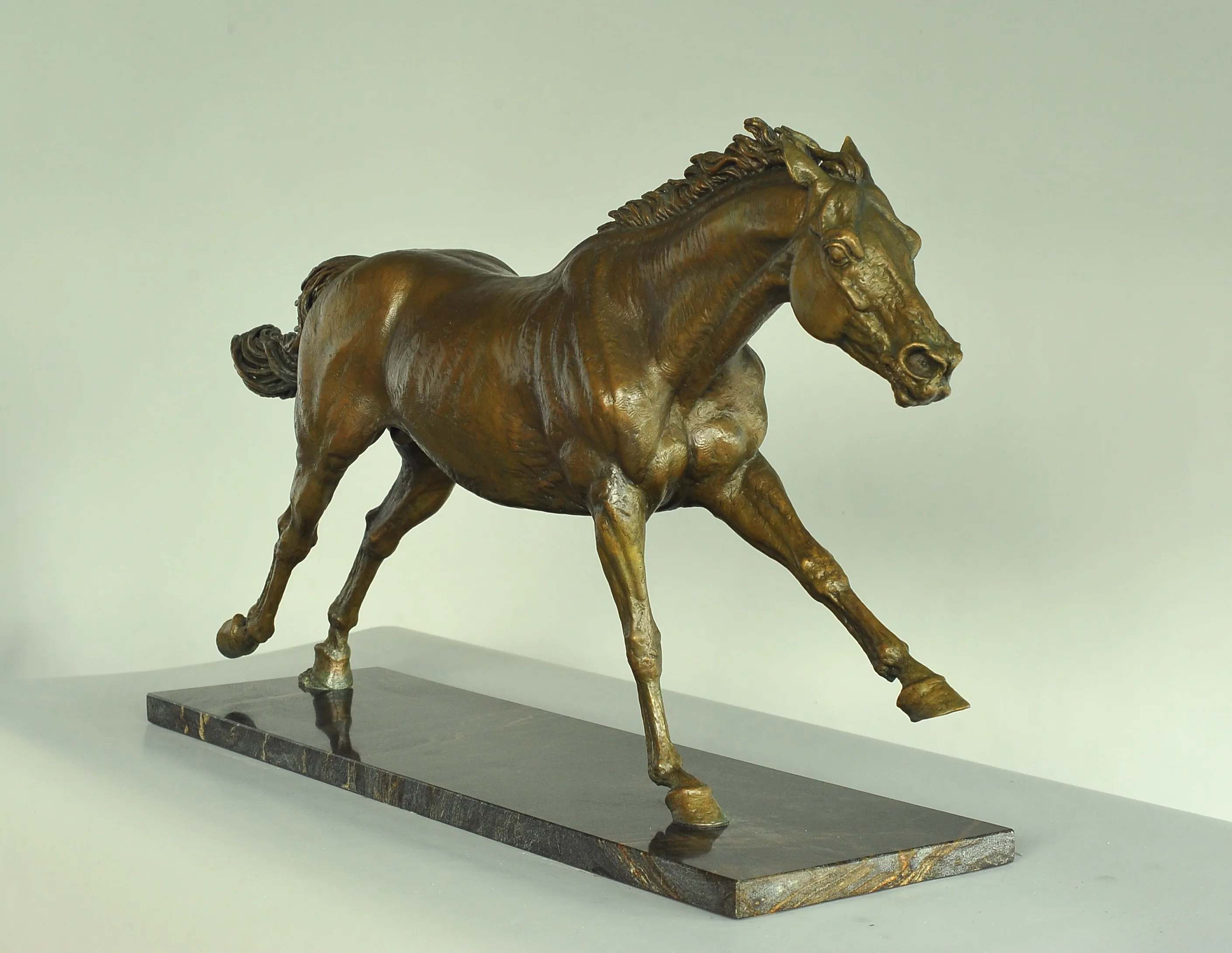 Dubai Millennium, bronze sculpture by Sergey Bondarenko —alternate angle 1