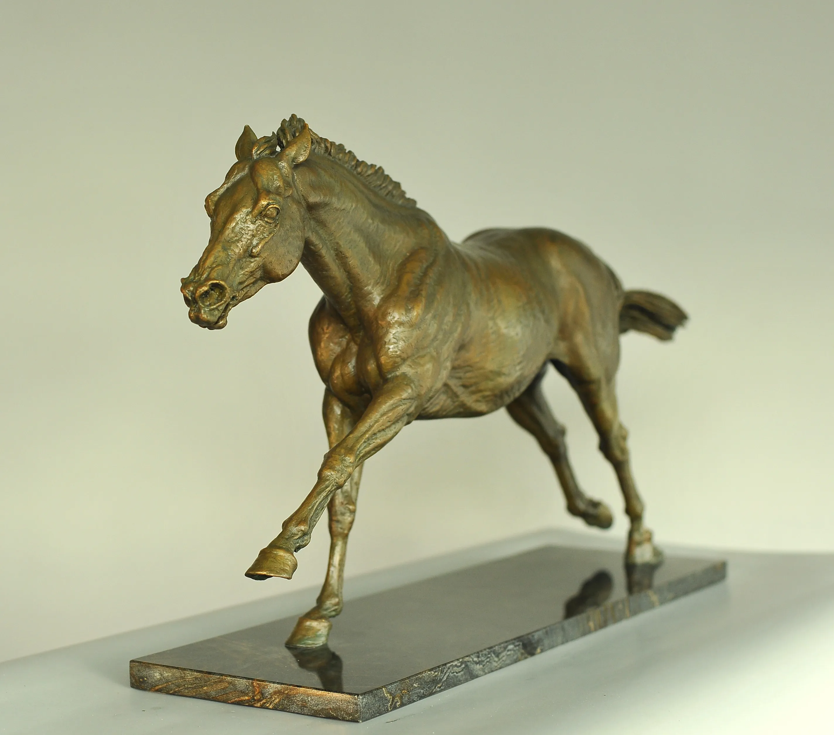 Dubai Millennium, bronze sculpture by Sergey Bondarenko —alternate angle 2