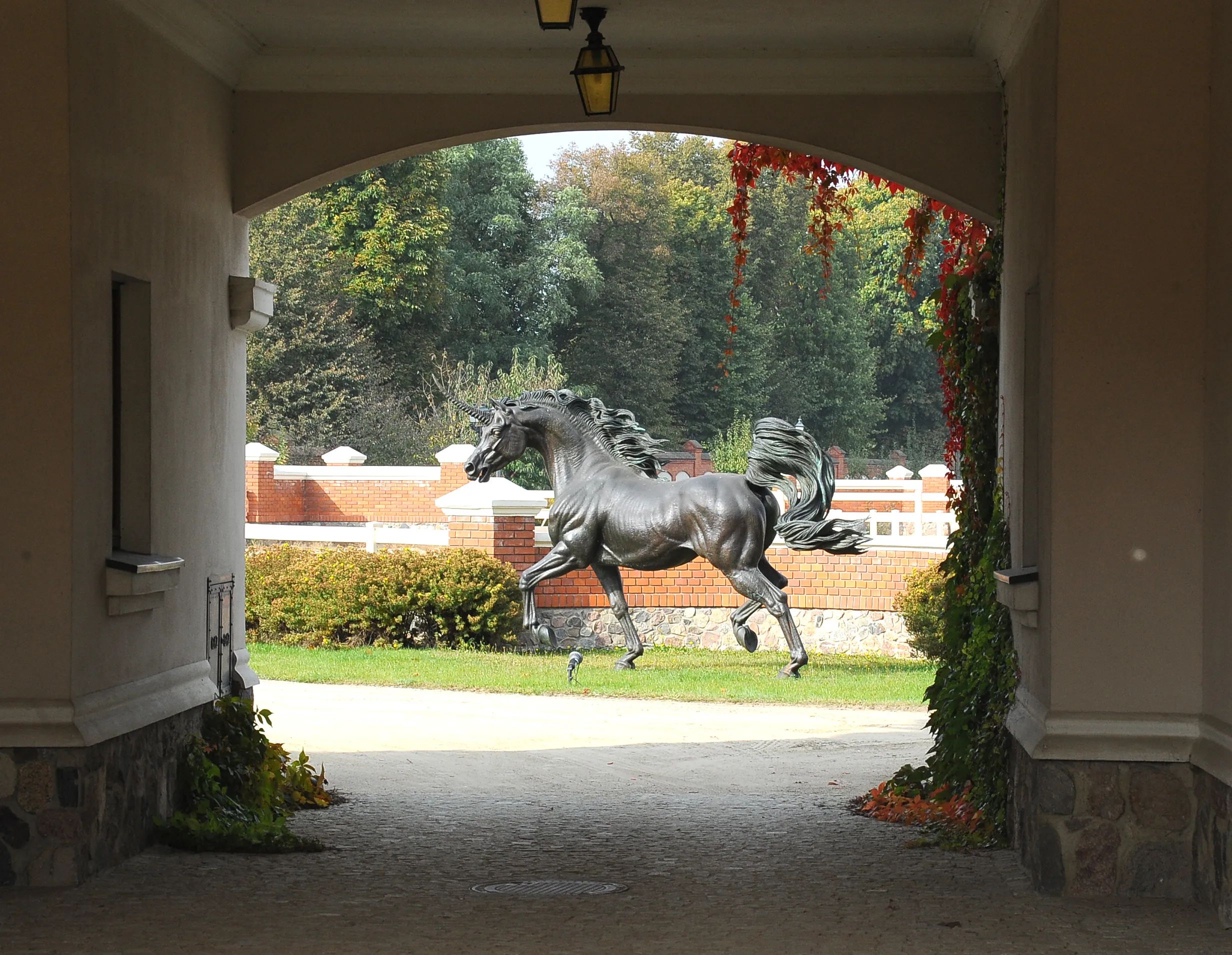 Unicorn, bronze monument by Sergey Bondarenko — installed in situ
