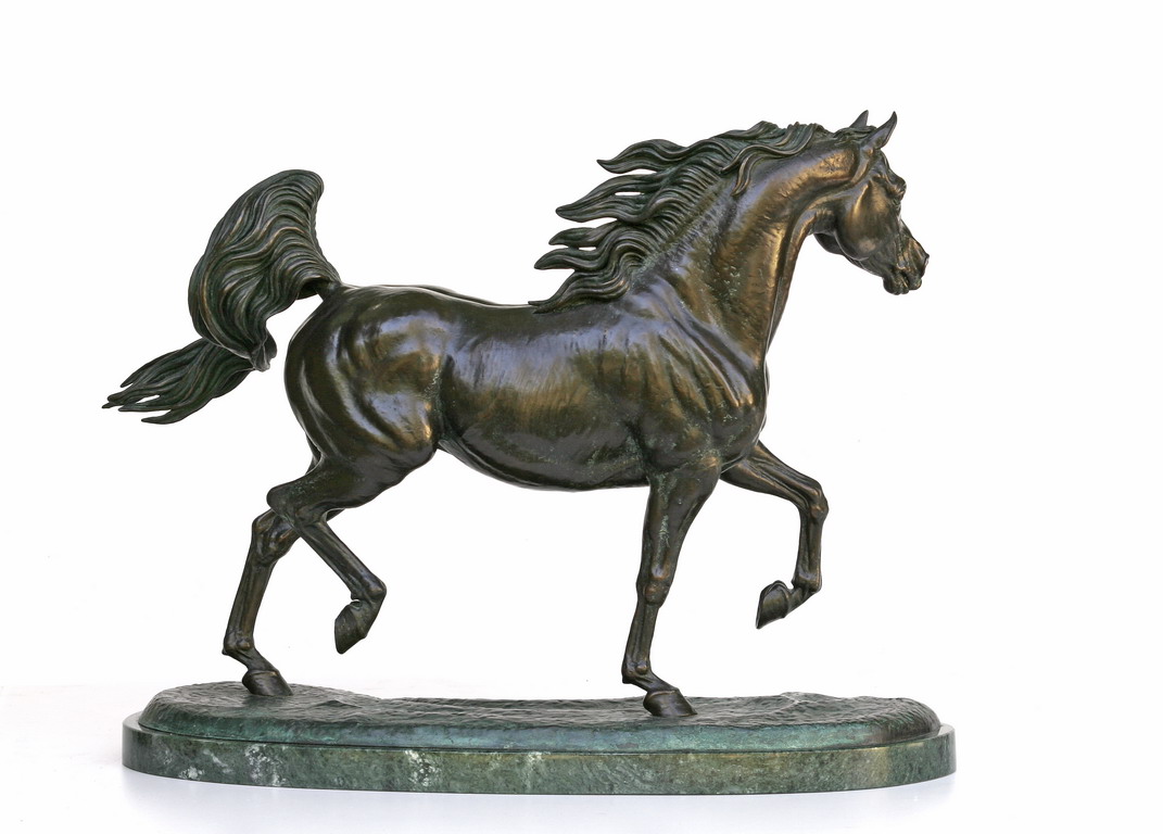 Formula of movement, bronze sculpture by Sergey Bondarenko — alternate angle 3