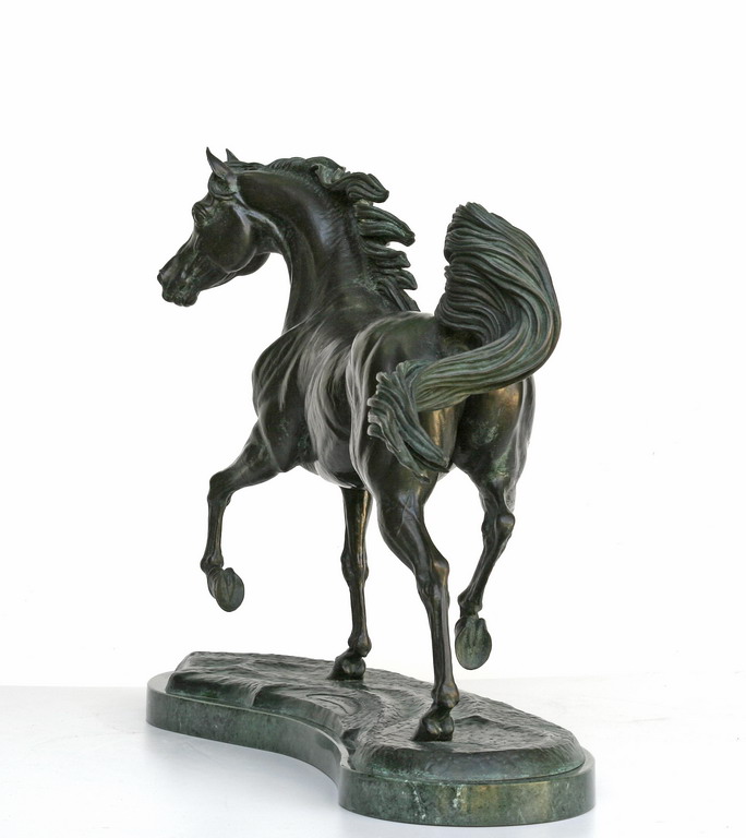 Formula of movement, bronze sculpture by Sergey Bondarenko — alternate angle 4