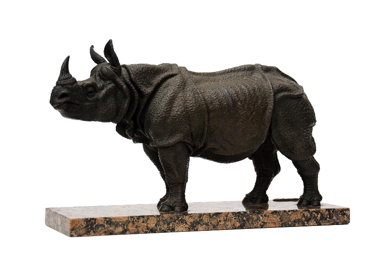 Indian rhinoceros, bronze sculpture by Sergey Bondarenko — alternate angle 1