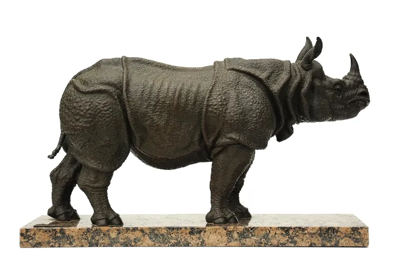 Indian rhinoceros, bronze sculpture by Sergey Bondarenko — alternate angle 3
