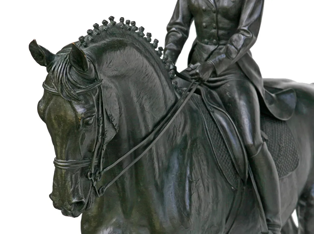 Inessa & Targim, bronze sculpture by Sergey Bondarenko — alternate angle 5