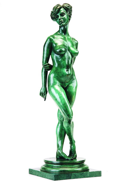 Irena, bronze sculpture by Sergey Bondarenko — front view