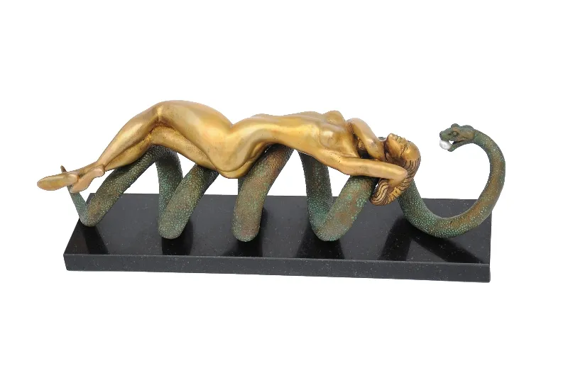 Temptation, bronze sculpture by Sergey Bondarenko — alternate angle 4
