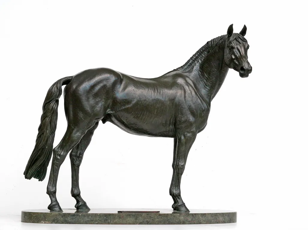 King Arthur, bronze sculpture by Sergey Bondarenko — alternate angle 1