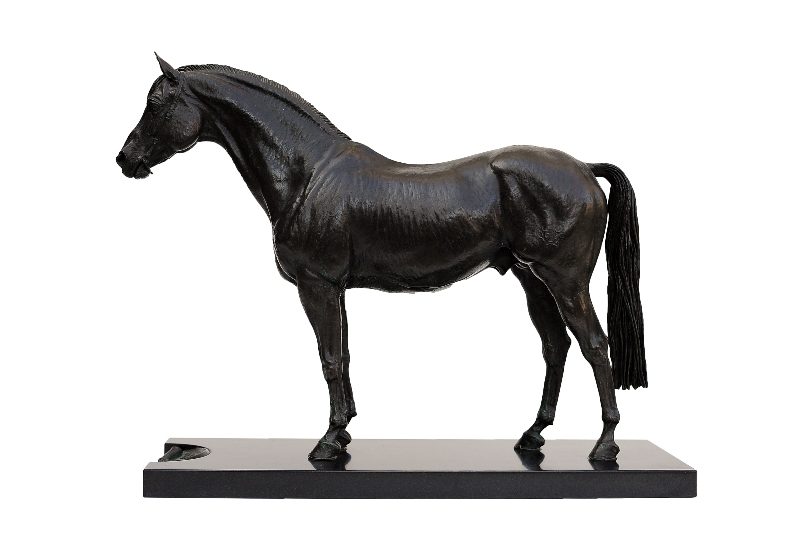 Kornjuwel, bronze sculpture by Sergey Bondarenko — alternate angle 3