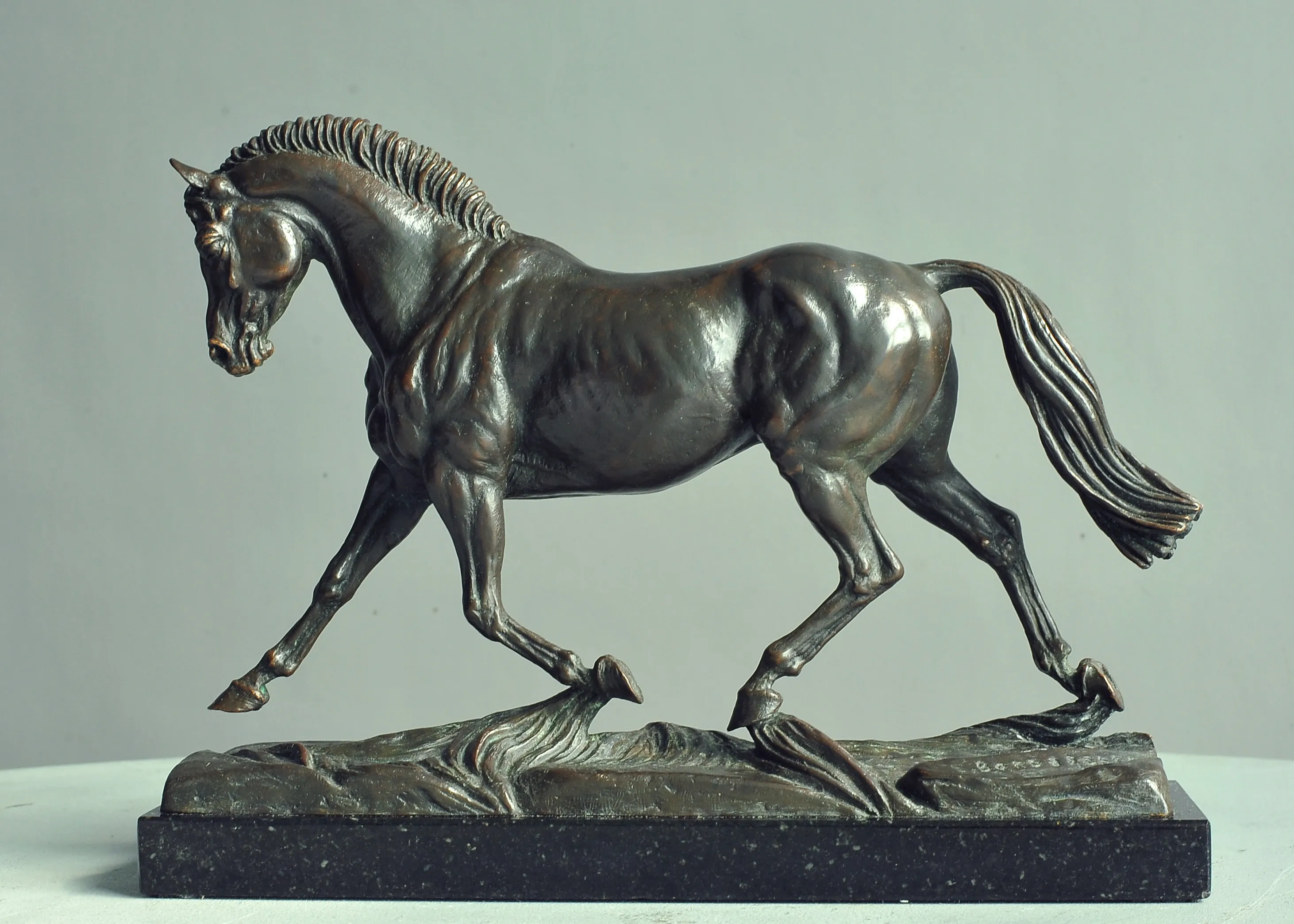 Lucky Champ, bronze sculpture by Sergey Bondarenko — alternate angle 1