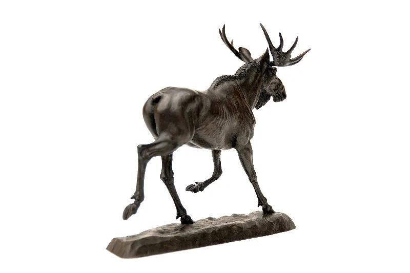 Moose, bronze sculpture by Sergey Bondarenko — alternate angle 4