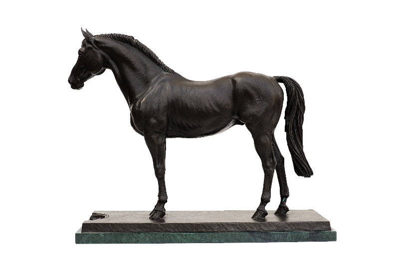Marquis, bronze sculpture by Sergey Bondarenko — front view