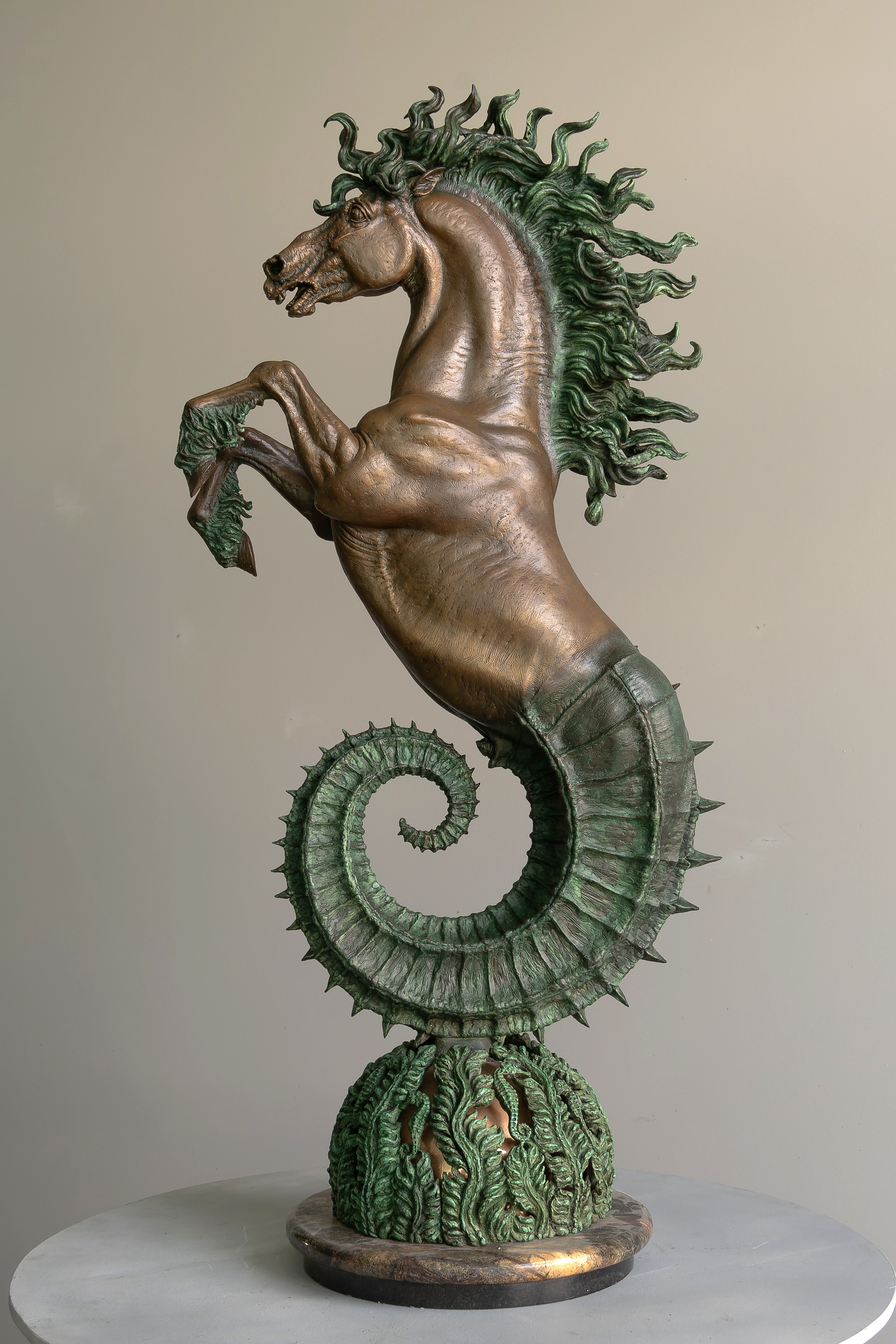 Hippocampus, bronze sculpture by Sergey Bondarenko — front view