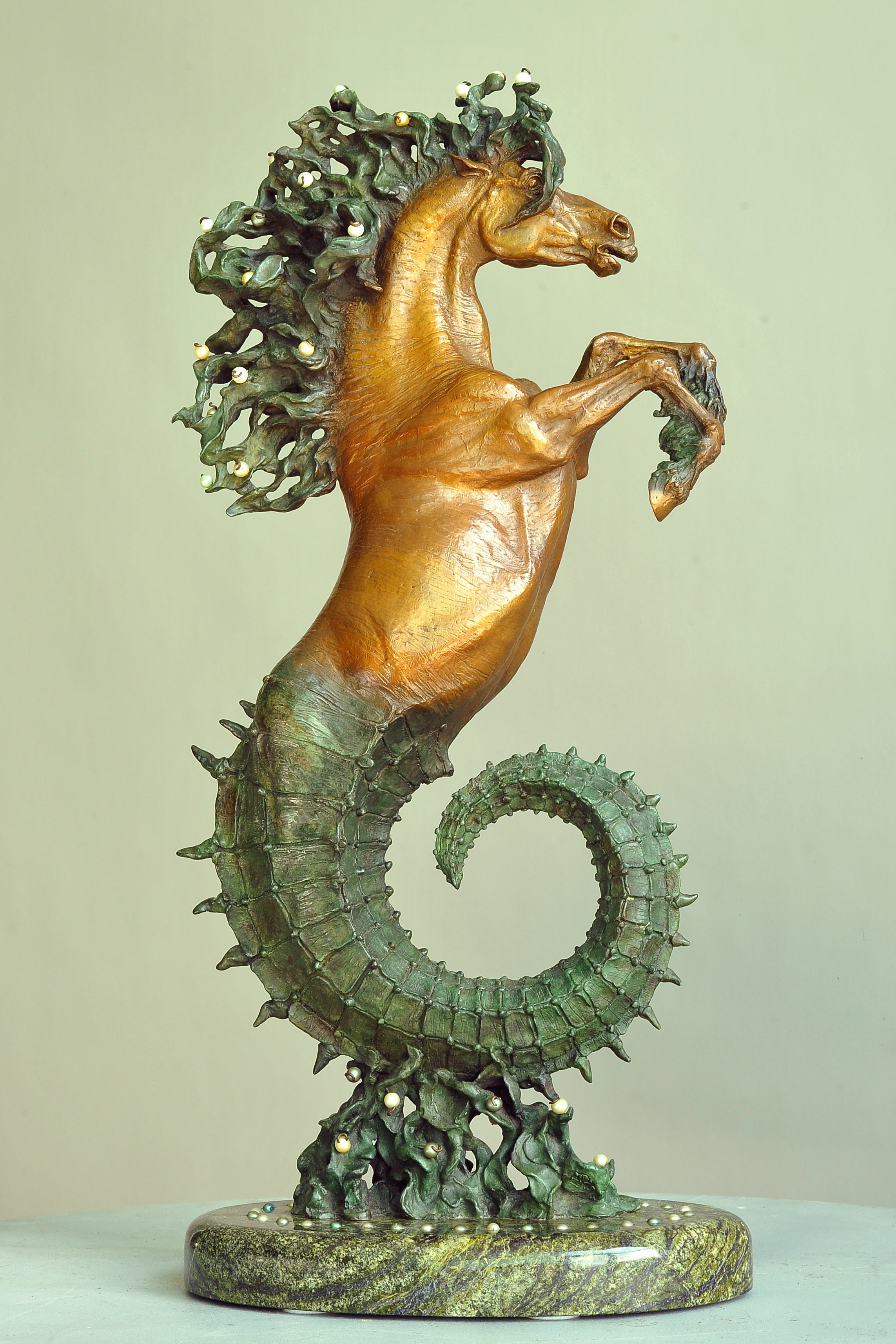 Hippocampus Minor, bronze sculpture by Sergey Bondarenko — alternate angle 2