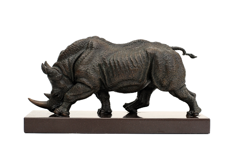 Rhino (small), bronze sculpture by Sergey Bondarenko — front view