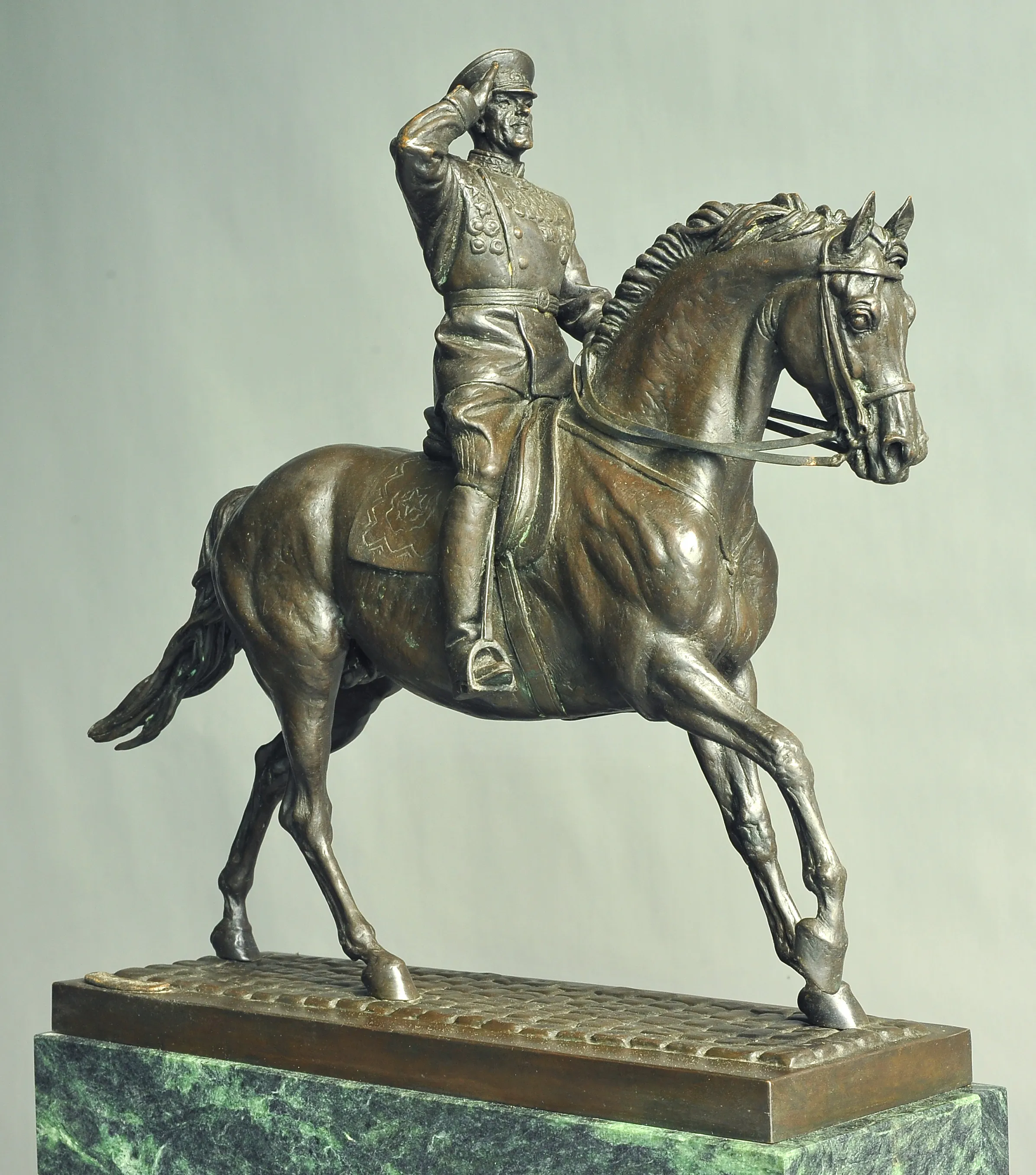 Victory parade  (Marshal Zhukov), bronze sculpture by Sergey Bondarenko — alternate angle 3