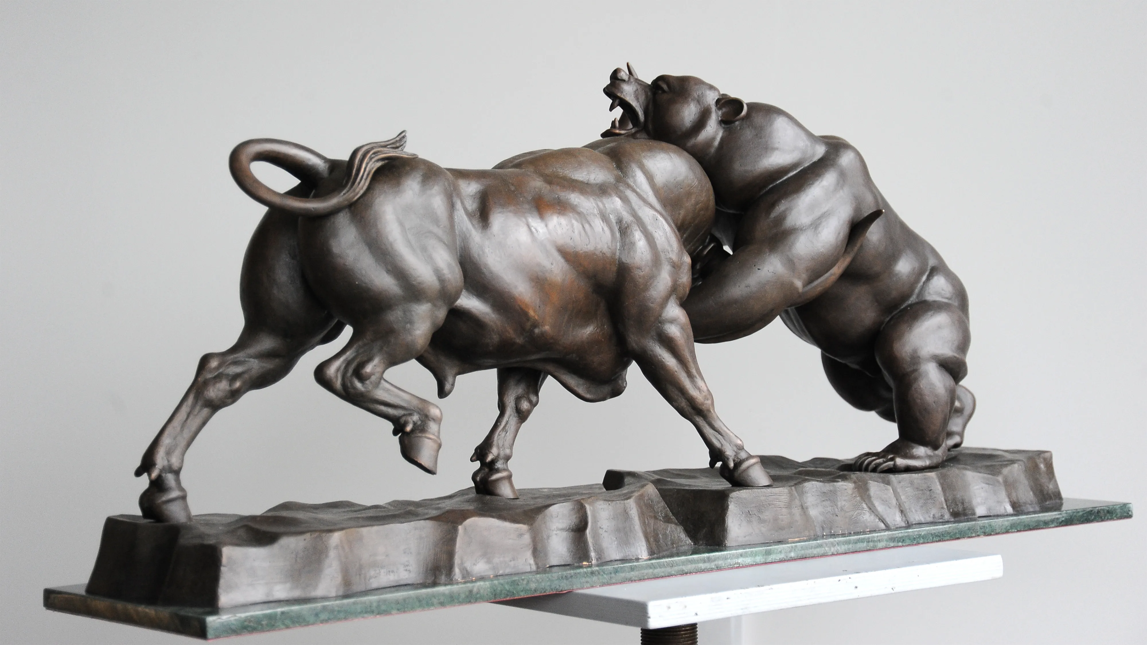 The Combat, bronze sculpture by Sergey Bondarenko — alternate angle 3