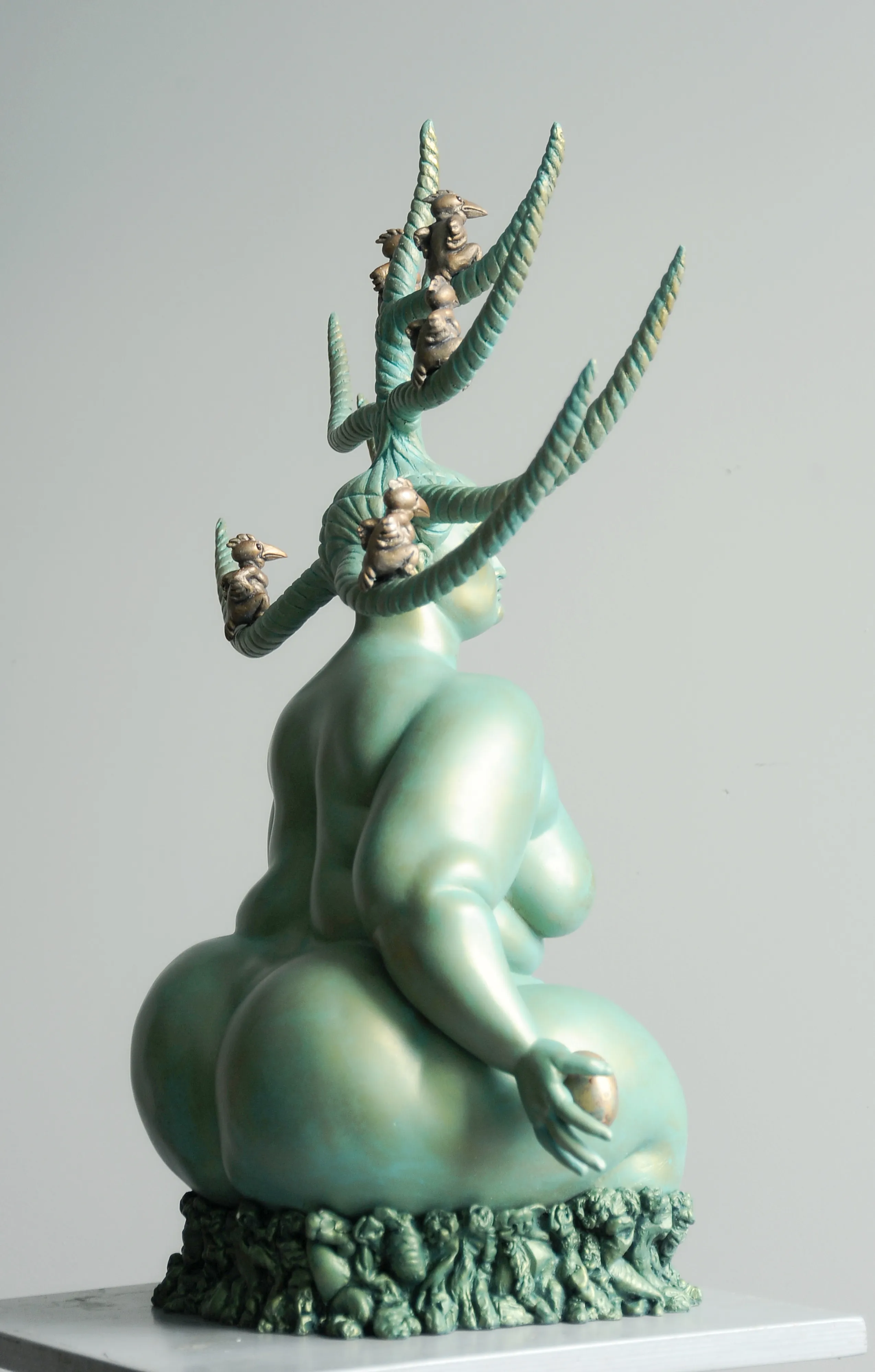 Prehistory, resin sculpture by Sergey Bondarenko — alternate angle 2