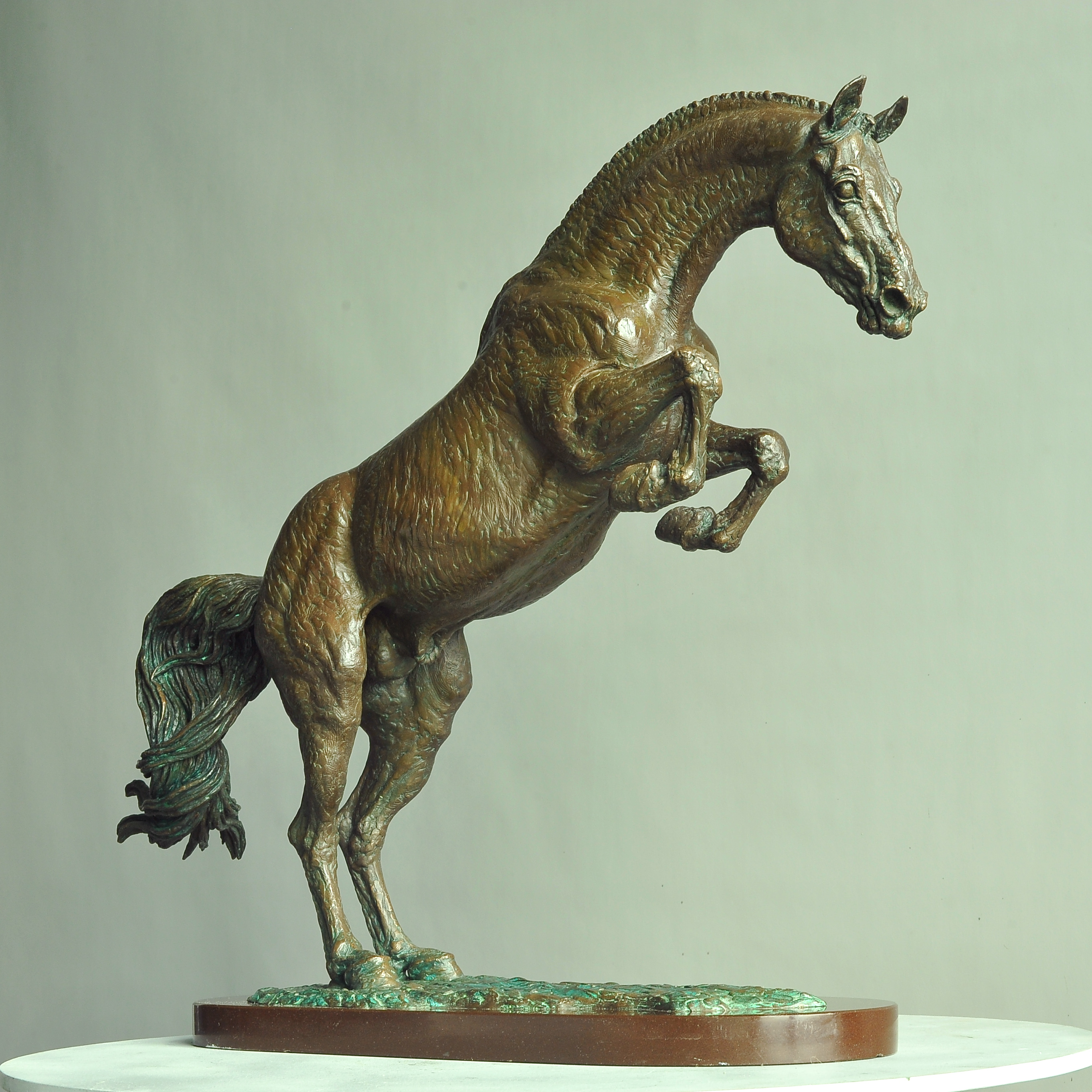 Jump 2, bronze sculpture by Sergey Bondarenko — alternate angle 1