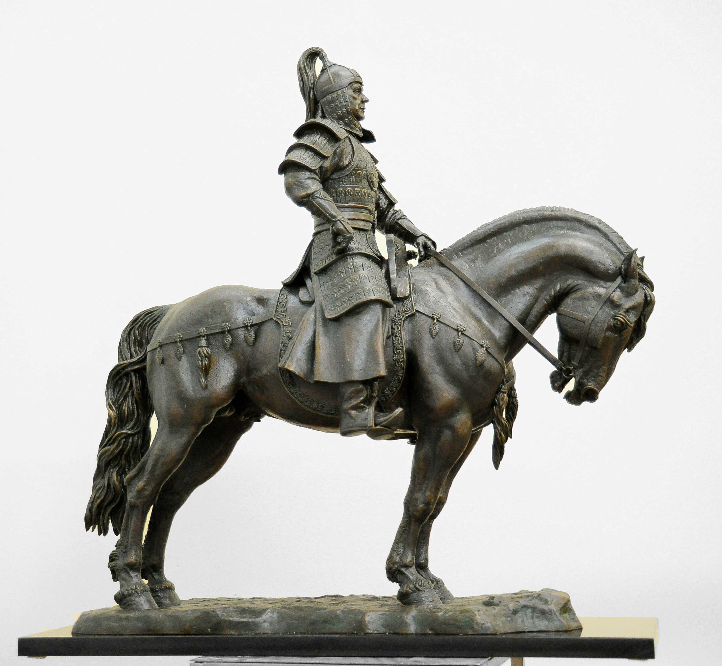 Golden Horde Horseman, bronze sculpture by Sergey Bondarenko — front view