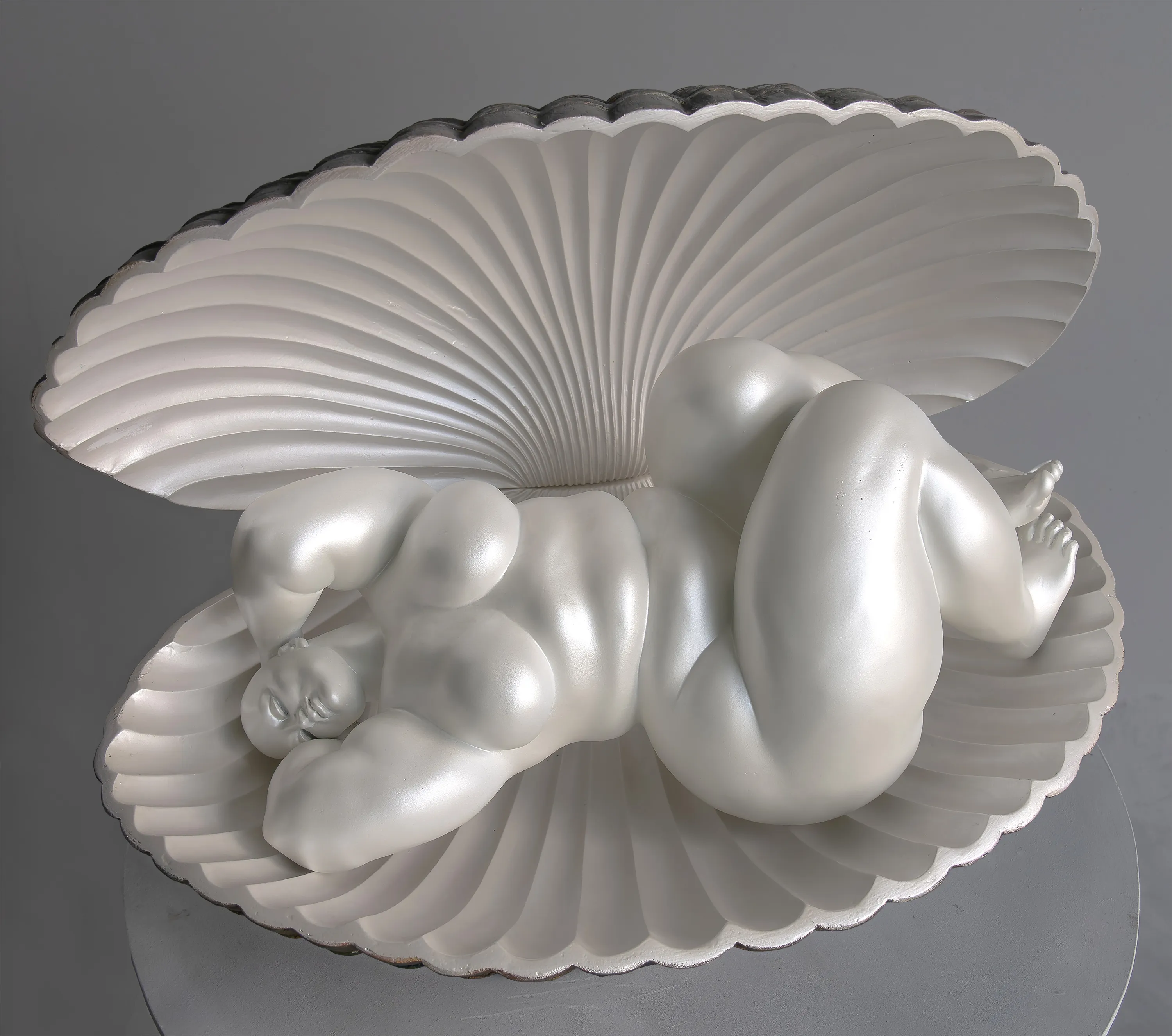 The Pearl Oyster, risen sculpture by Sergey Bondarenko — alternate angle 1