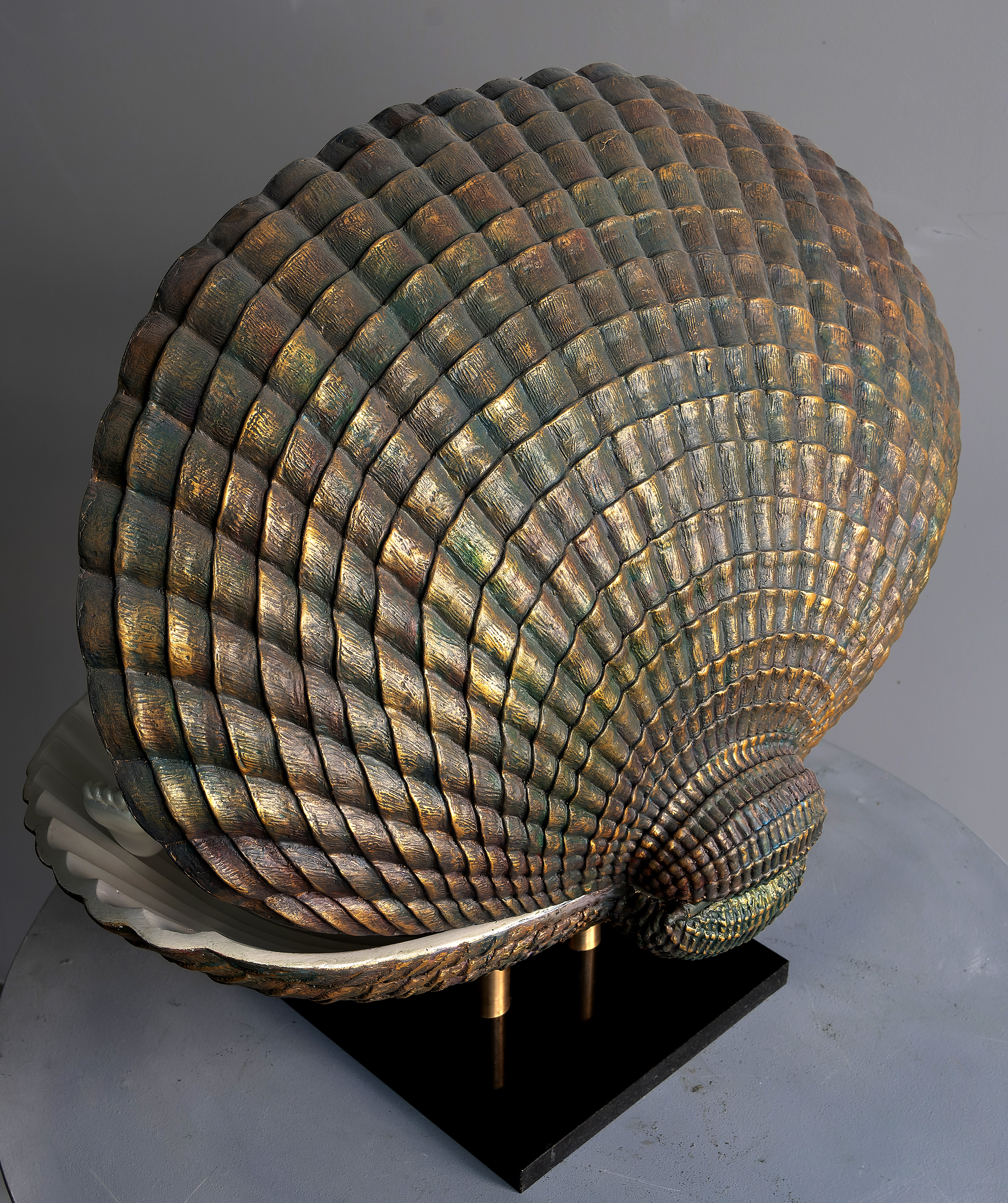 The Pearl Oyster, risen sculpture by Sergey Bondarenko — alternate angle 3