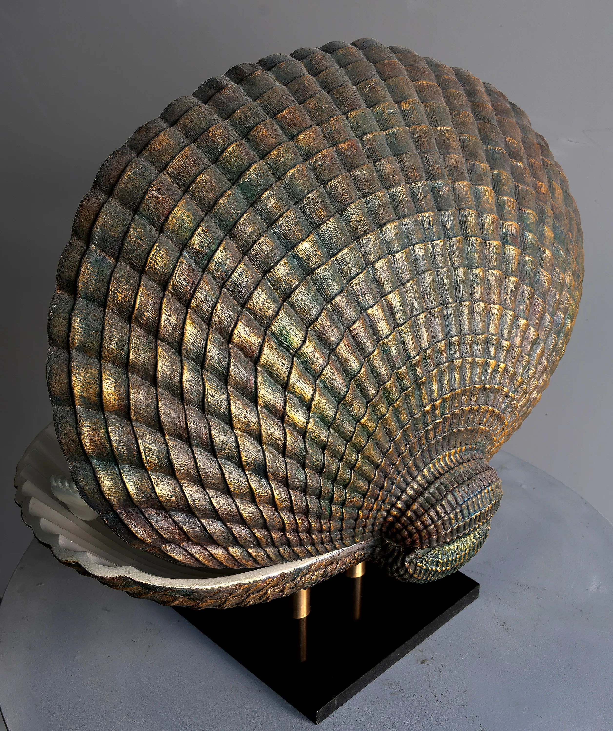 The Pearl Oyster, risen sculpture by Sergey Bondarenko — alternate angle 3